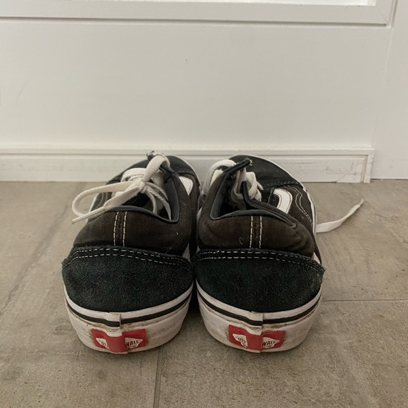 Vans size 7.5 - Picture 3 of 4